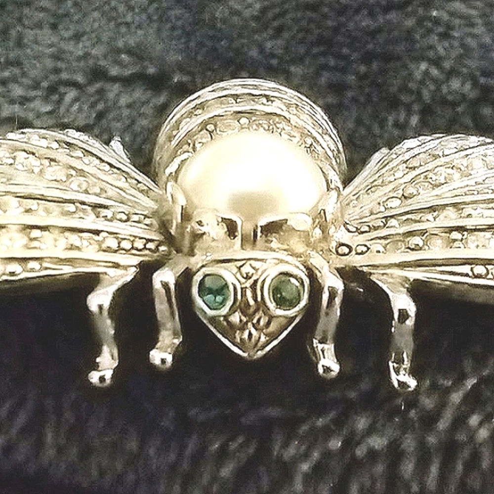 NIB Joan Rivers Silver Toned Rhinestone Bug Brooch, "Forever in our Memory"